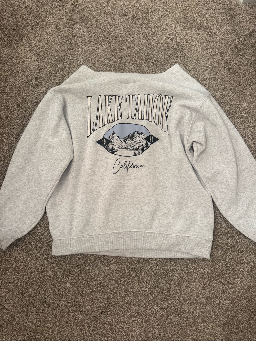 Lake Tahoe Graphic Crewneck Sweatshirt - Gray